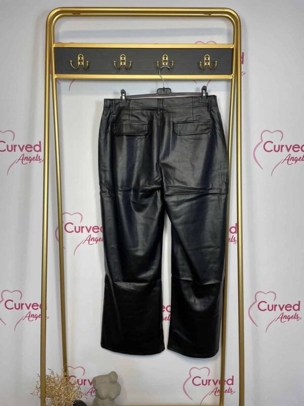 WhatsApp-Image-2023-09-27-at-12.34.55