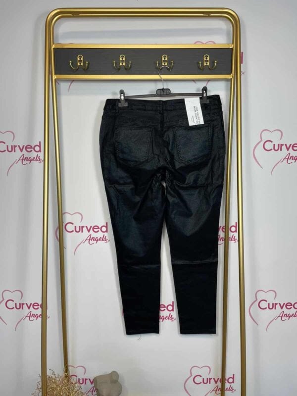 WhatsApp-Image-2023-09-27-at-12.40.31-1