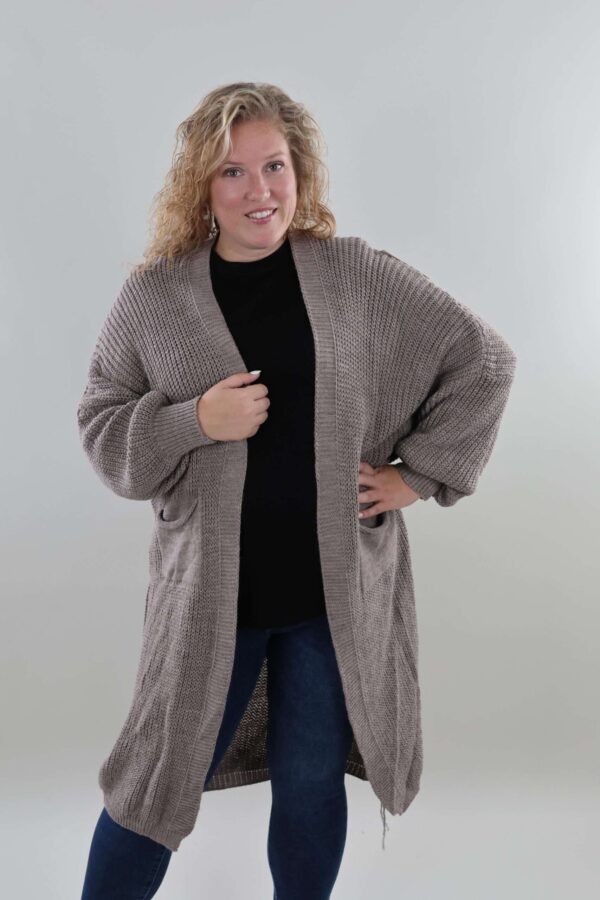 WhatsApp-Image-2024-08-24-at-19.52.22-scaled