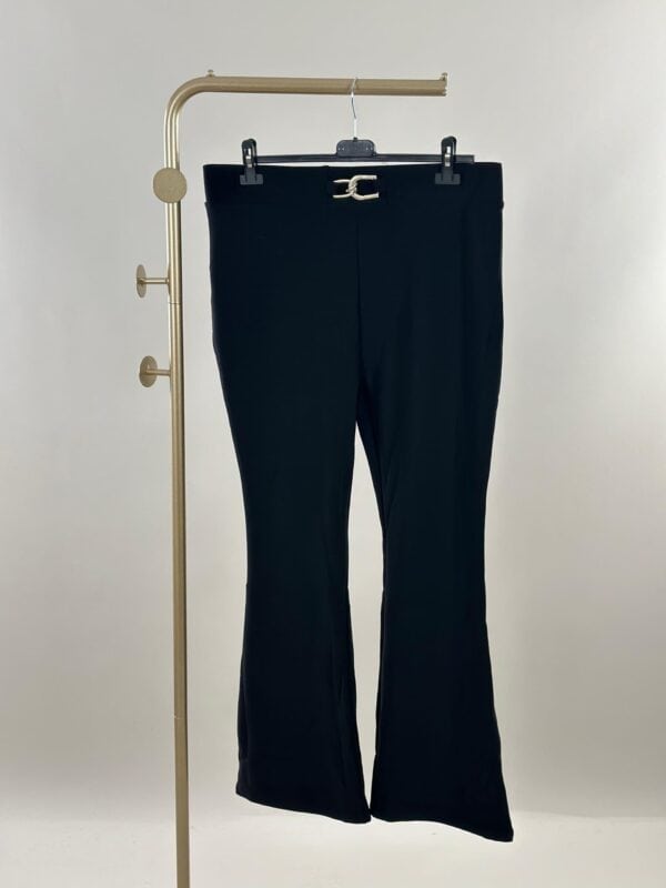 WhatsApp-Image-2024-10-01-at-18.49.32-scaled