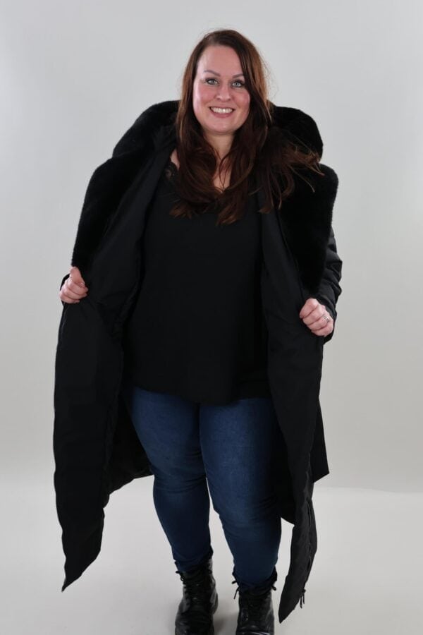 wj-10-zwart-v1-scaled