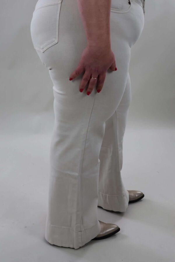 mj-710-beige-v3-scaled