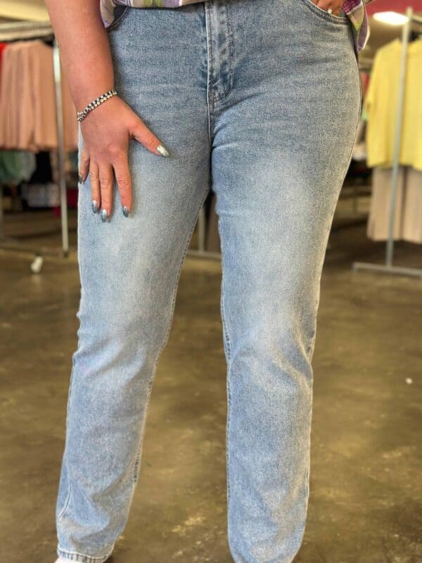 WhatsApp Image 2025-03-08 at 19.44.59