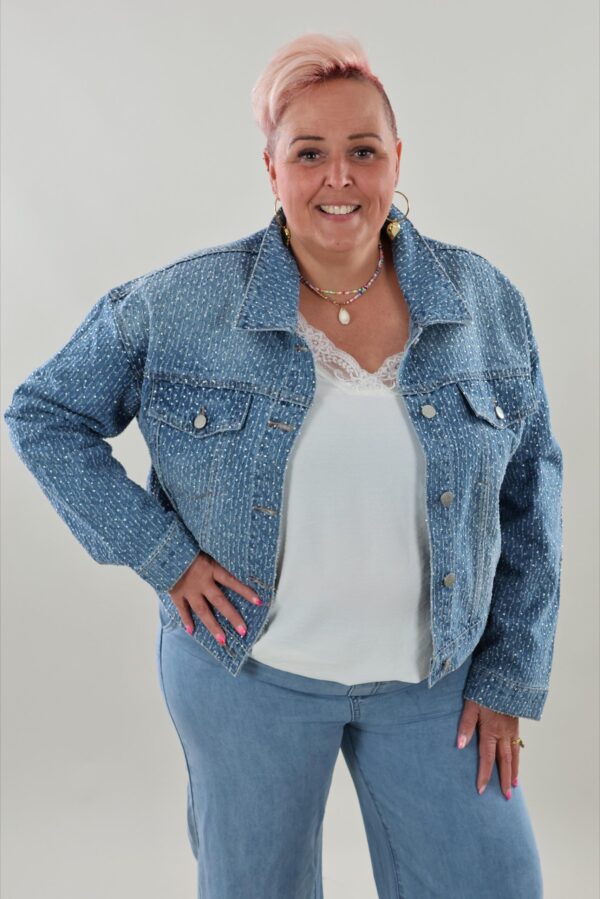 Afbeelding van WhatsApp op 2025-04-08 om 17.58.58_76500123