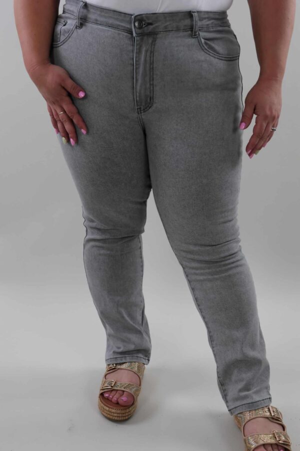 WhatsApp Image 2025-06-27 at 19.30.18