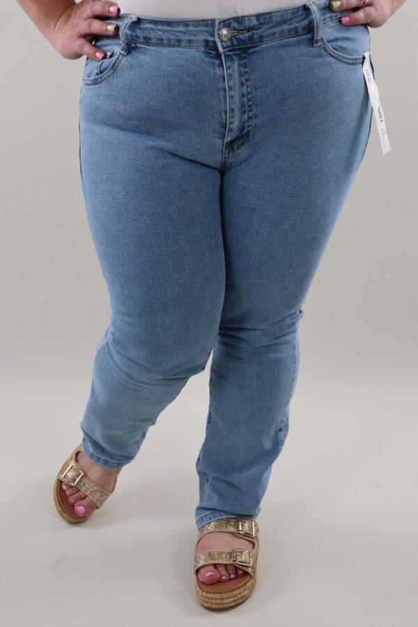 WhatsApp Image 2025-07-04 at 21.54.37 (1)