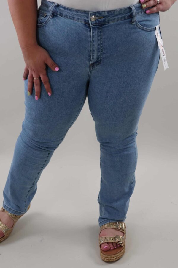 WhatsApp Image 2025-07-04 at 21.54.37