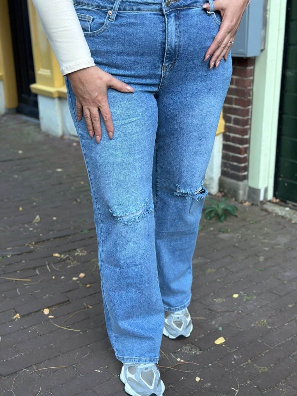 WhatsApp Image 2025-09-09 at 16.03.53 (3)