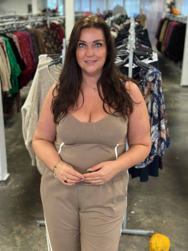 WhatsApp Image 2025-09-27 at 09.52.32