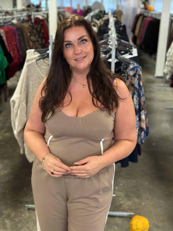 WhatsApp Image 2025-09-27 at 09.52.33