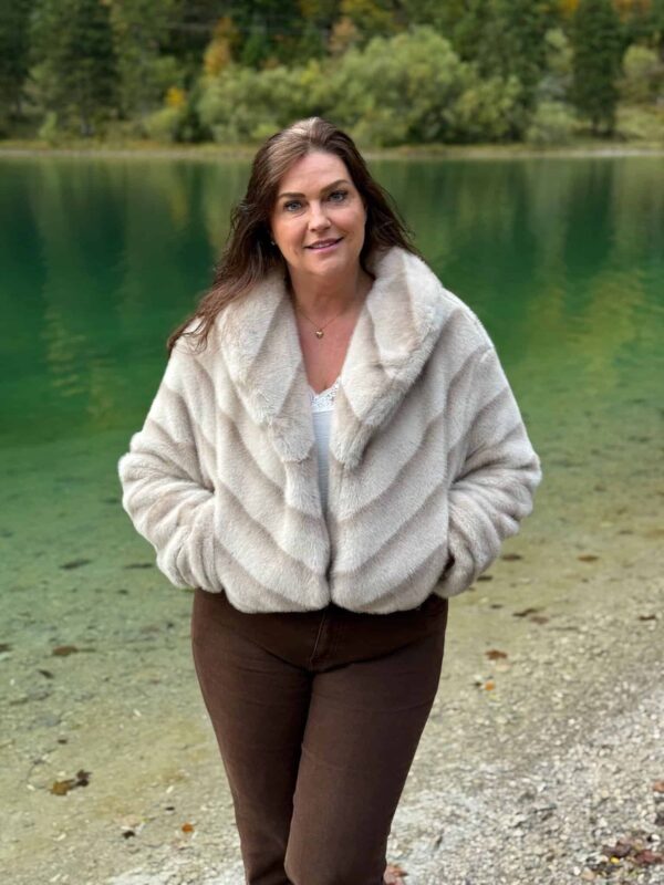 3d1d68e9-1cda-4ec3-b7ee-f047cd01ad4c