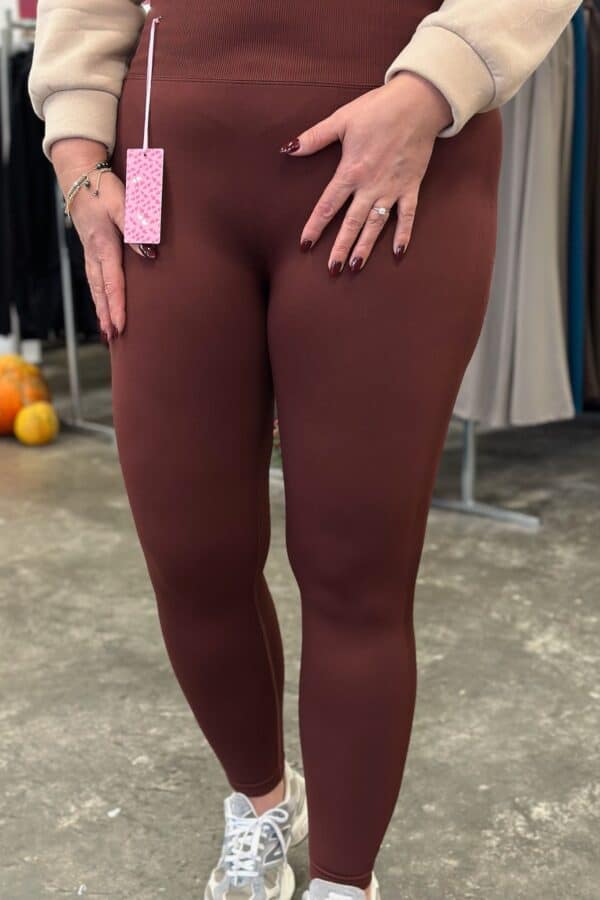 Angel shape legging
