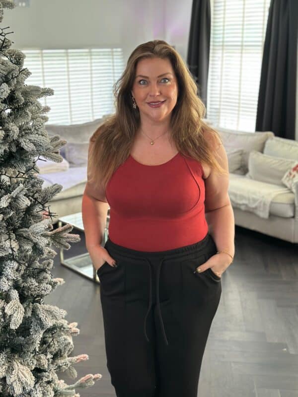 WhatsApp Image 2025-11-24 at 15.44.29