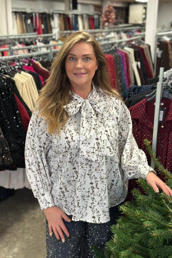 9362 Satijnlook blouse