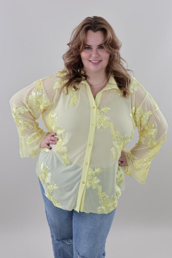 9428 Blouse Romance