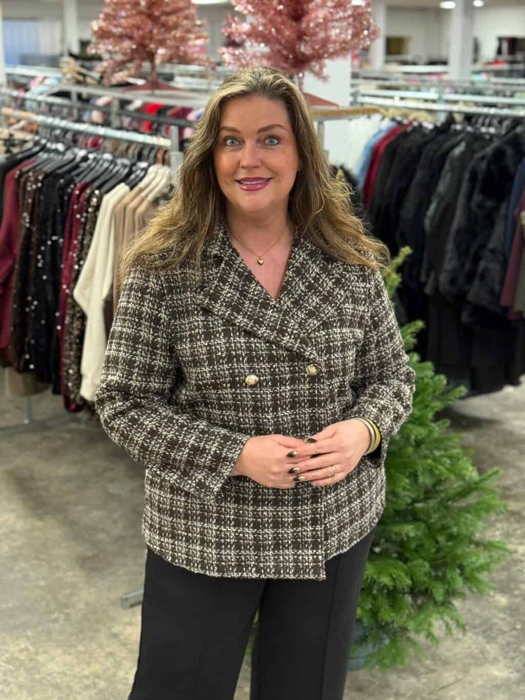 WhatsApp Image 2025-12-13 at 17.45.45