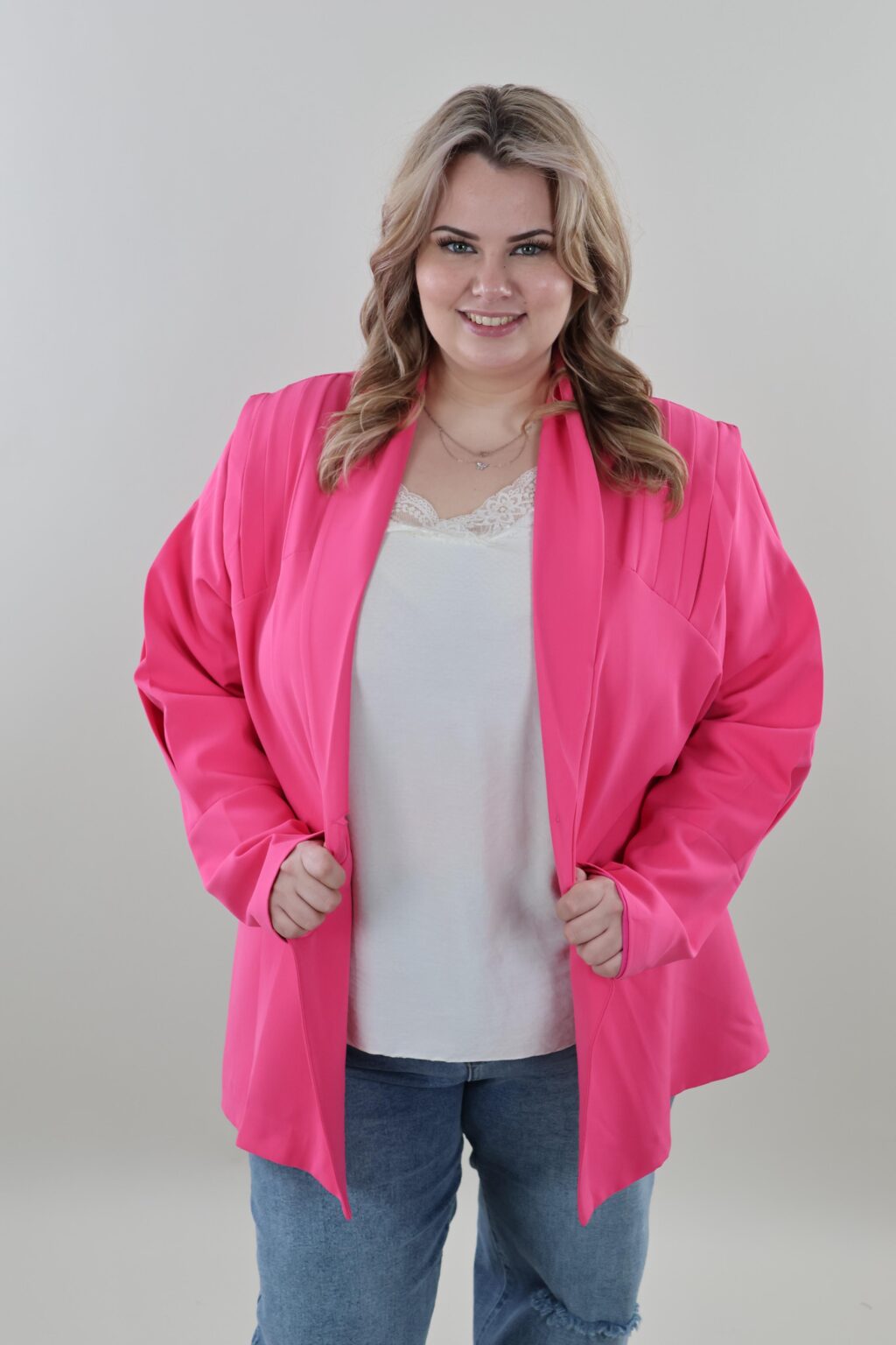 WhatsApp Image 2026-01-16 at 18.33.47