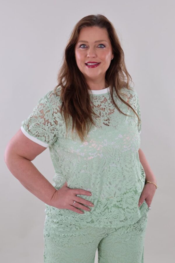 9796 Top Lace Stripe