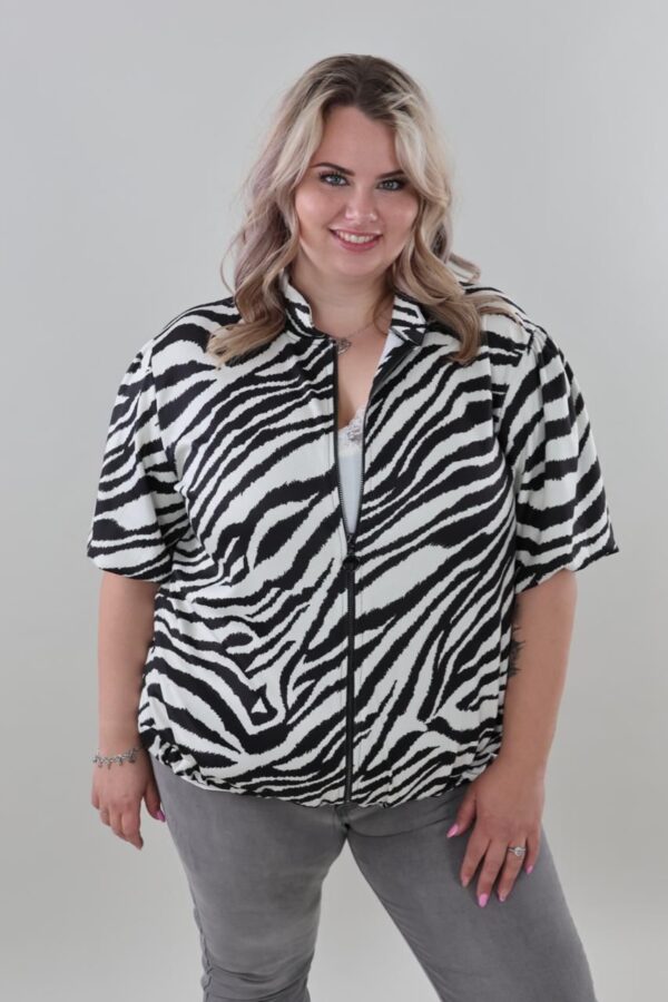 1007 Vest Zebra