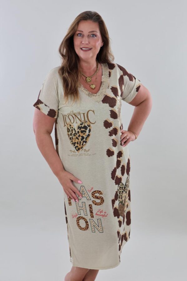 9935 Dress Maxi Statement Print