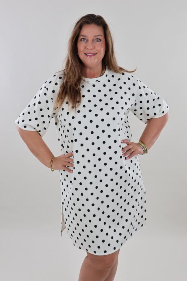 9976 Dress Polka