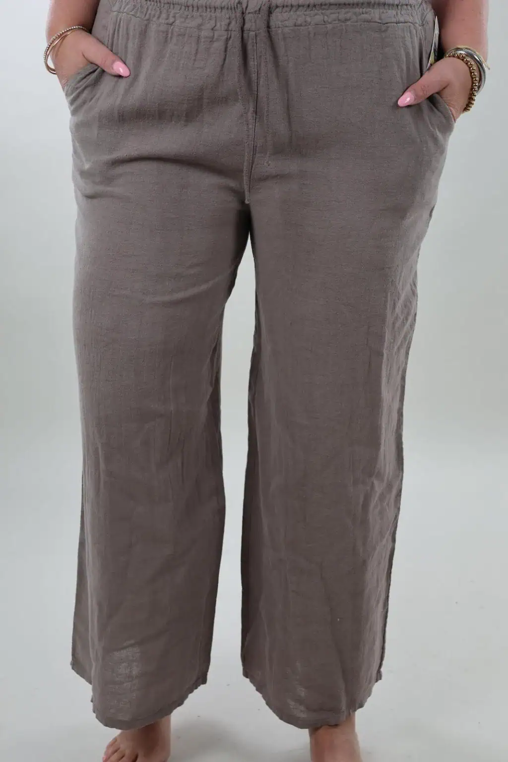 1084 taupe v1