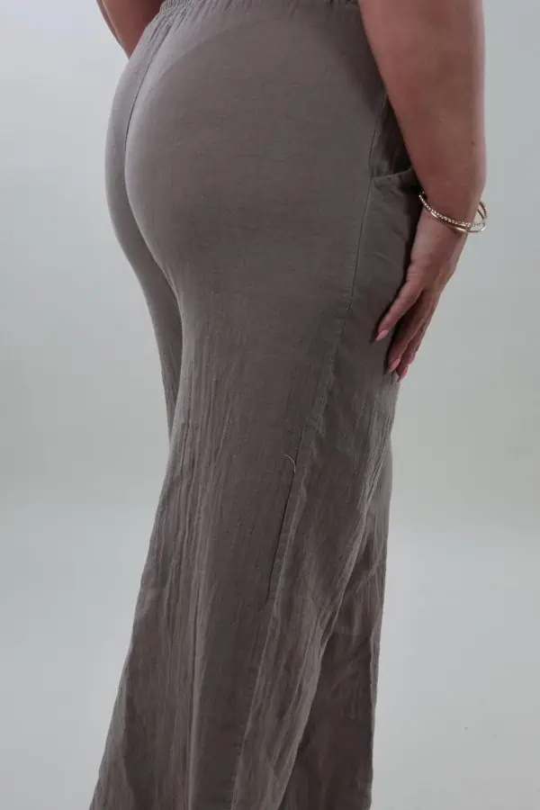 1084 taupe v3