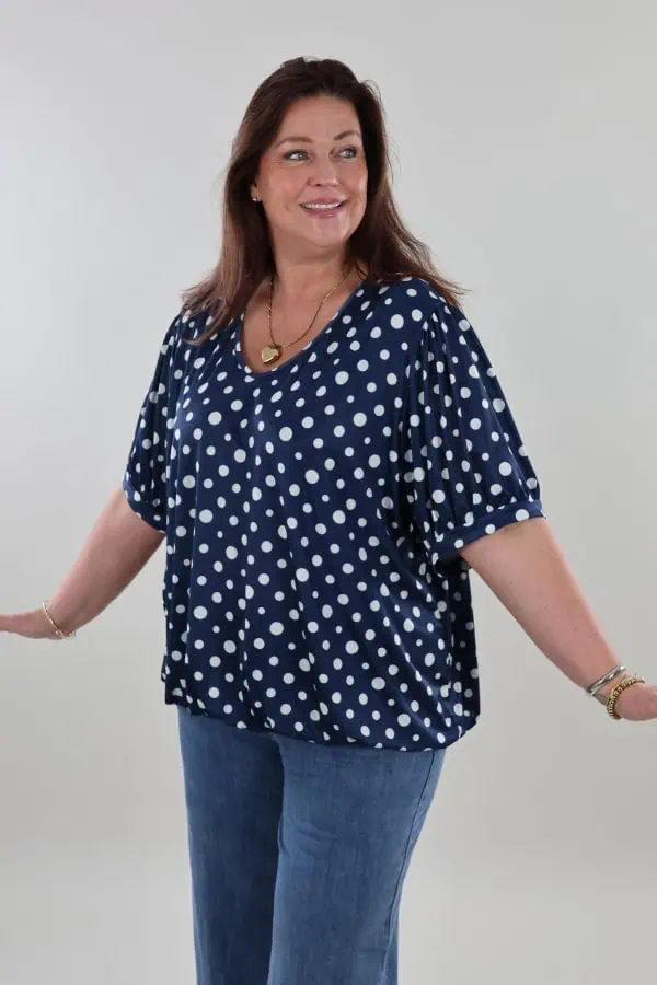 1063 Liva Top Polka