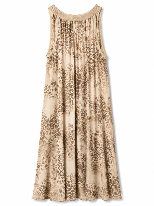 1352 beige