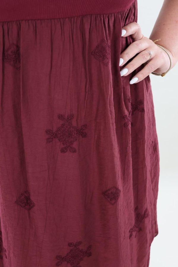 1448 bordeaux Closeup