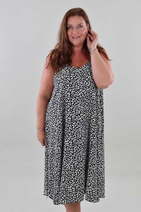 1524 Dress Cheetah