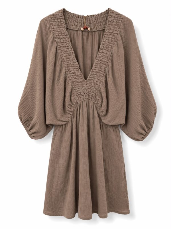 1587 taupe