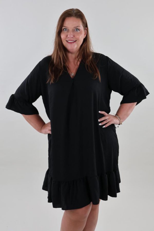 1595 Dress Ruffle V-neck