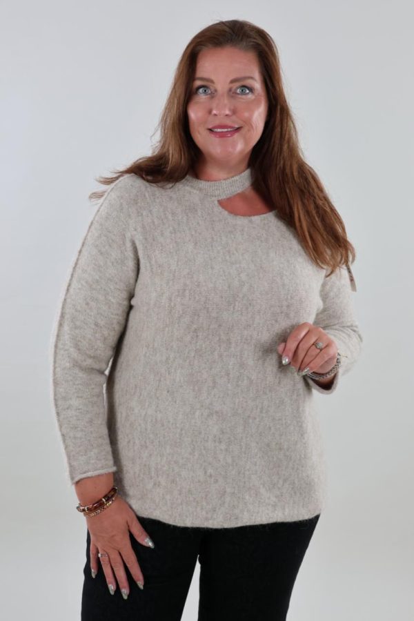 1699 Sweater Knitted Cut-out Long sleeve