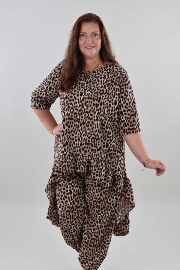 Sale 1664 Tweedelig set Leopard Volant