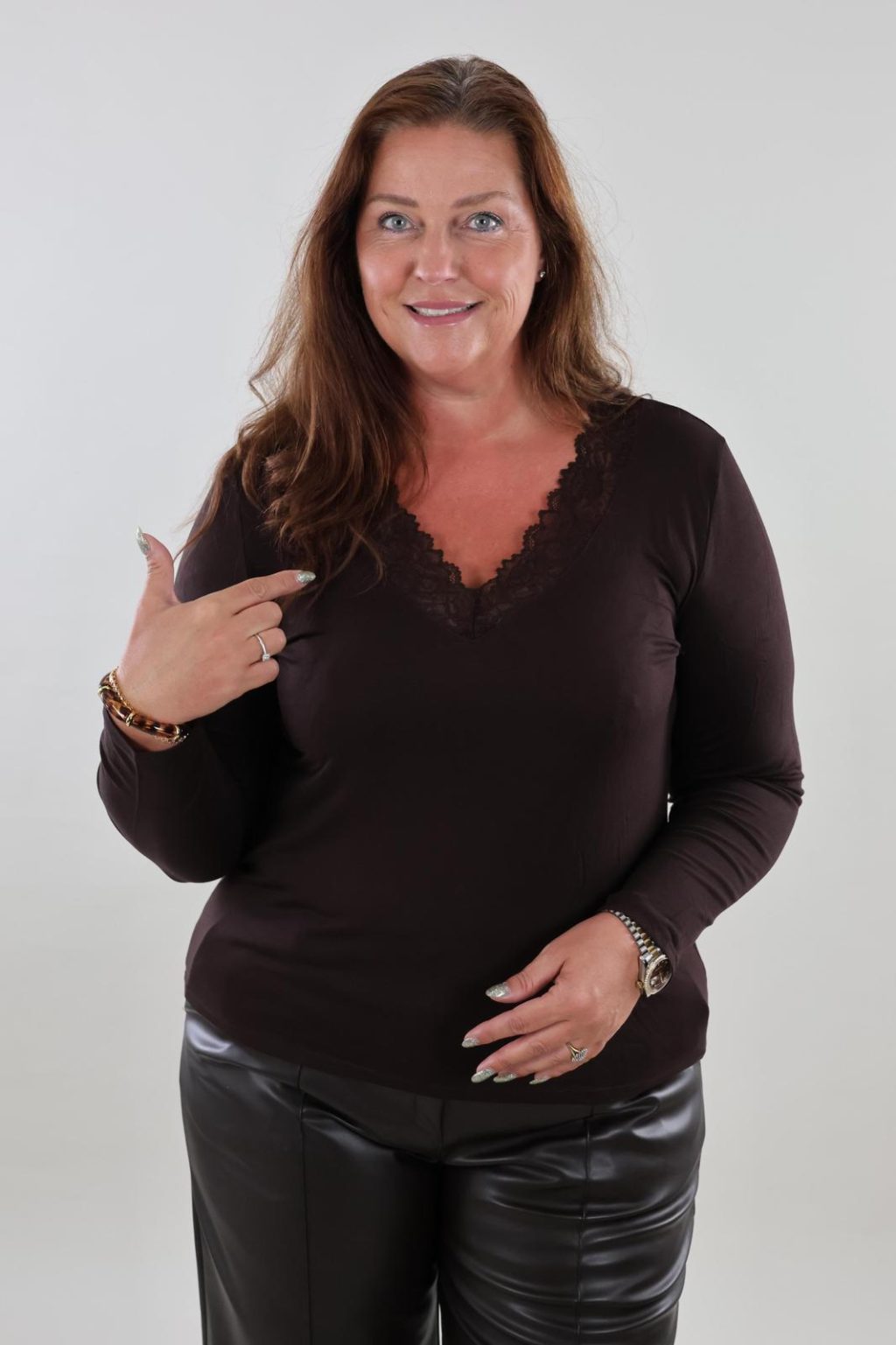 Vero Moda Curve 103 vmc Rosa v-neck lace top - Afbeelding 3