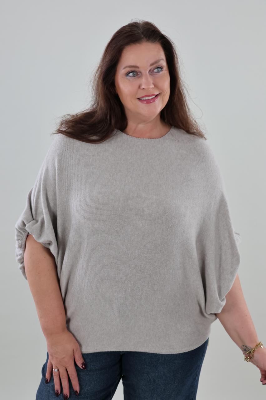 1819 Sweater Bat sleeves