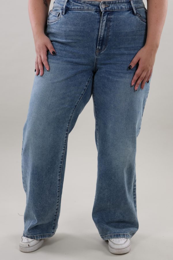 Vero Moda 113 vmc Allison straight denim jeans