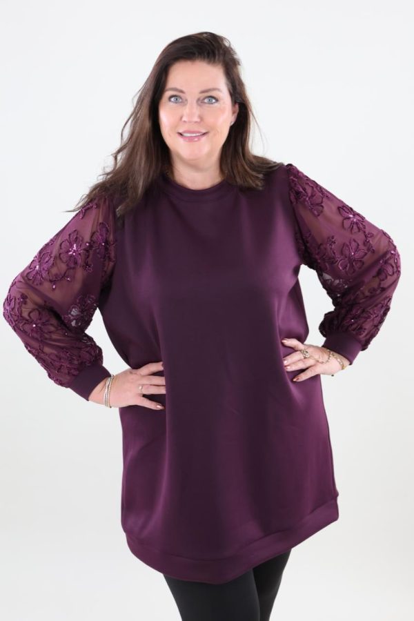 1967 Dress Sweater Floral lace Sleeve