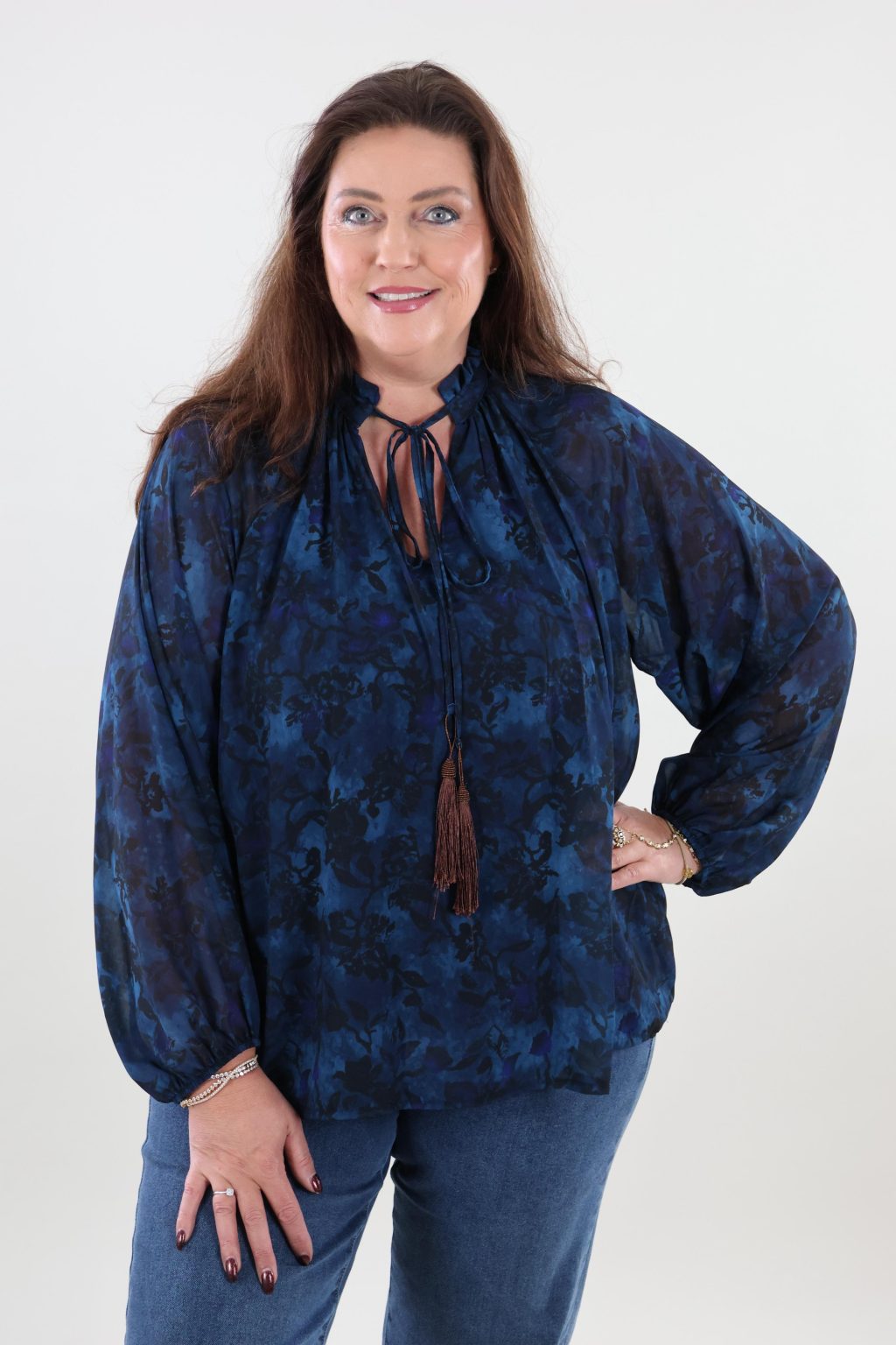 1898 Blouse V-neck Bow
