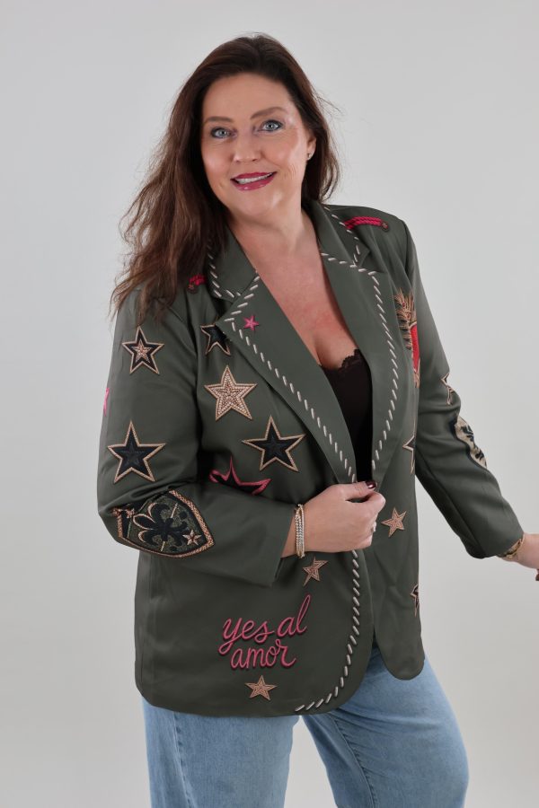 1910 Blazer Heart Queen
